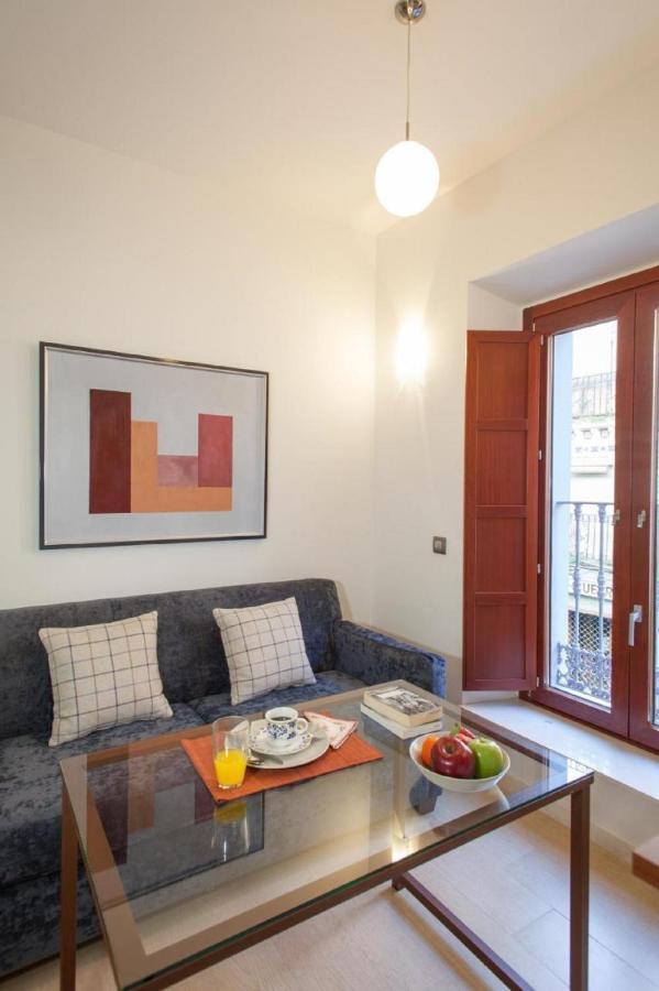 Apartamento Puerta del Arenal - Kainga Homes Sevilla Bagian luar foto