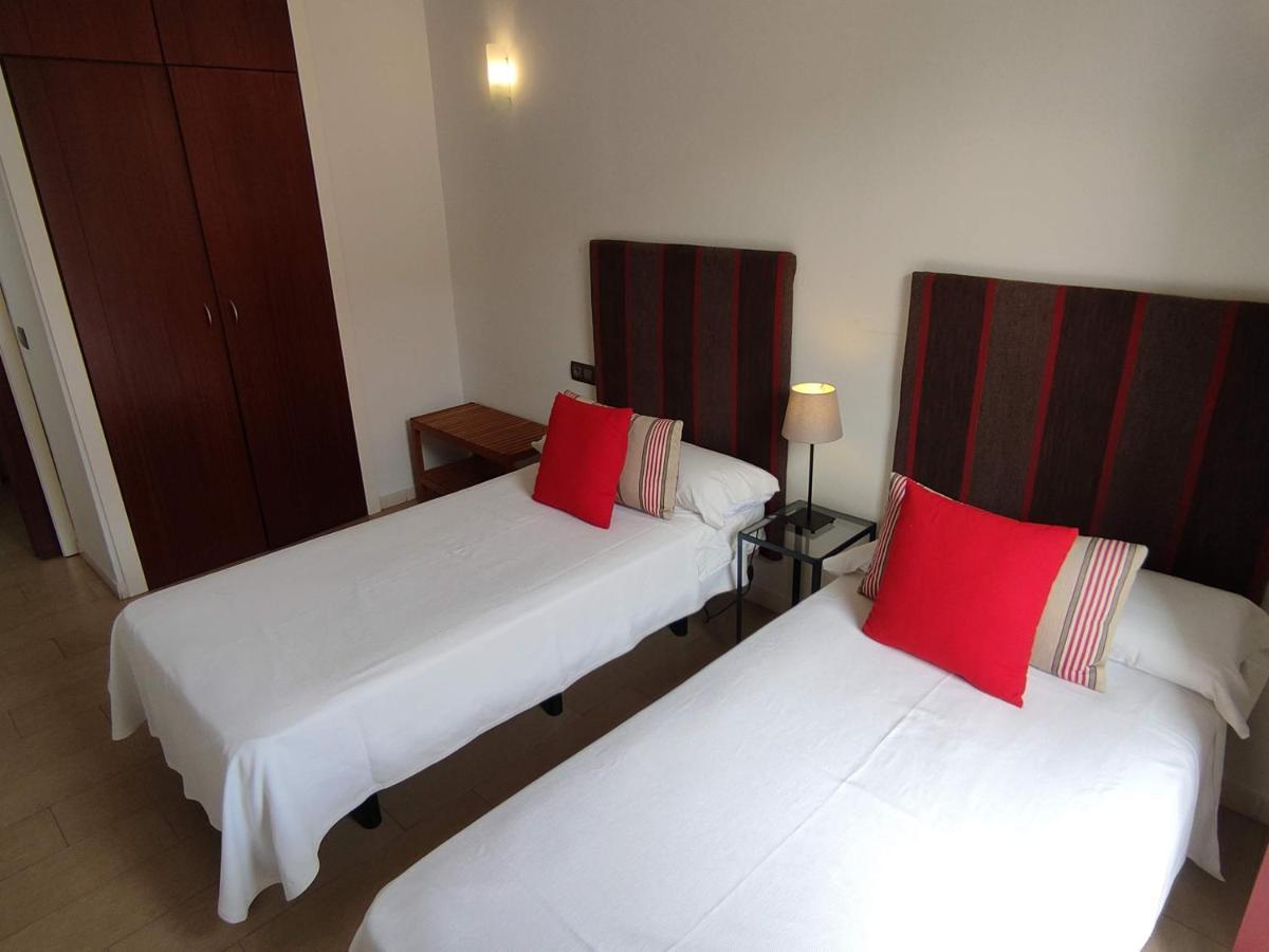 Apartamento Puerta del Arenal - Kainga Homes Sevilla Bagian luar foto